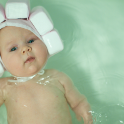 Baby bath caps